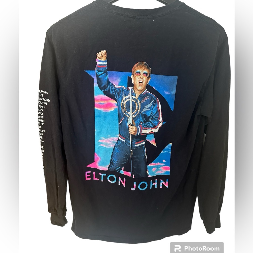 Elton John Farewell Tour Yellow Brick Road Long Sleeve T-Shirt Size M